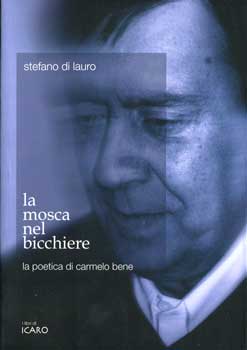 La mosca nel bicchiere